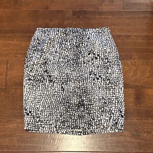 Ann Taylor Black and White Satin Women's Skirt